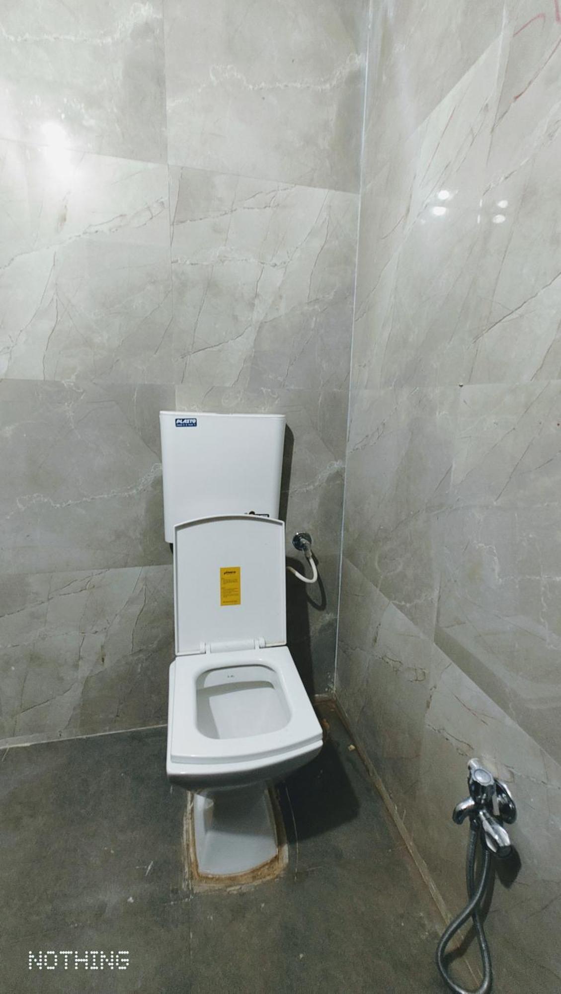 Aadishkti Bhakt Nivas Hotel Tuljapur Bagian luar foto